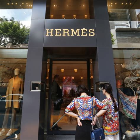 Hermès bounces back big time: the luxury French fashion house sees ...