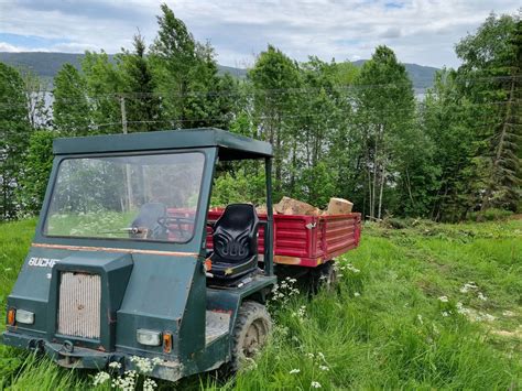 Bucher Tr Deler Deletraktor Finn Torget