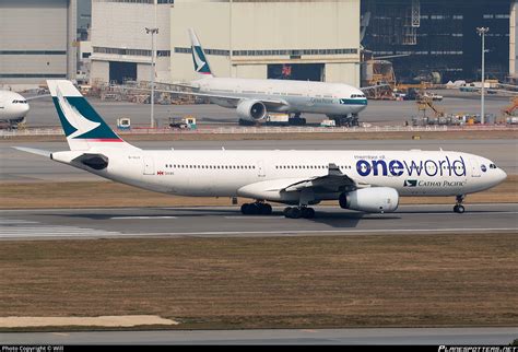 B Hlu Cathay Pacific Airbus A Photo By Will Id