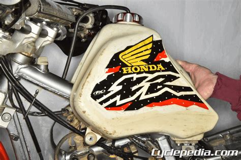 Honda XR400R Online Motorcycle Service Manual - Cyclepedia Press LLC