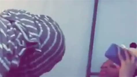 Ebony TS Gets Sucked Off Fucking A Shemale HD Porn 64 XHamster