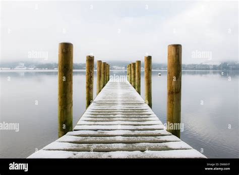 Winter on Windermere Stock Photo - Alamy