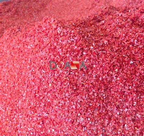 Hot Sale Crushed Red Chilli With Without Yellow Visible Seeds China Chili Powder And Chilli Powder