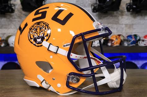 LSU Tigers Riddell Speed Authentic Helmet – Green Gridiron, Inc.