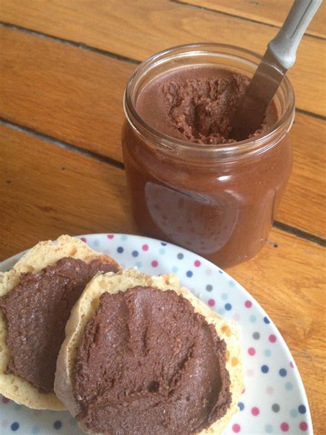 Ulrique cuisine Pâte à tartiner ou Nutella maison