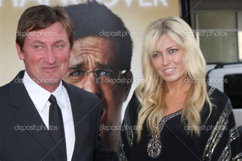 Wayne Gretzky, Daughter – Stock Editorial Photo © Jean_Nelson #13063867