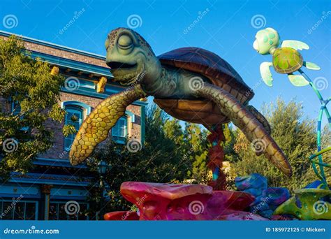 Disney California Adventure Pixar Parade Finding Nemo Editorial Image ...