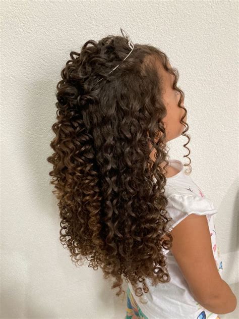 Penteados Para Cabelo Cacheado Infantil Solto