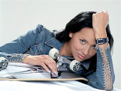 Hot Celebrity Alsou Ralifovna Abramova Sexy Wallpapers