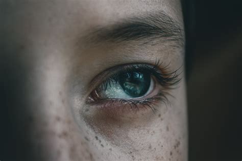 Crop pensive boy with gray green eyes · Free Stock Photo