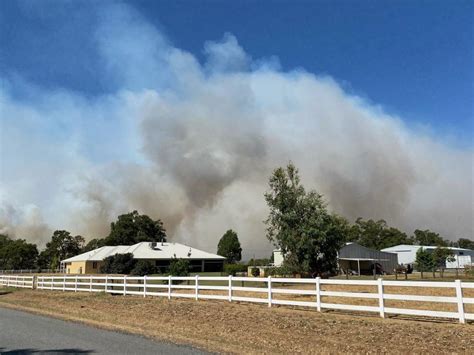 WA bushfires live updates: Homes and lives under threat as fires rage ...