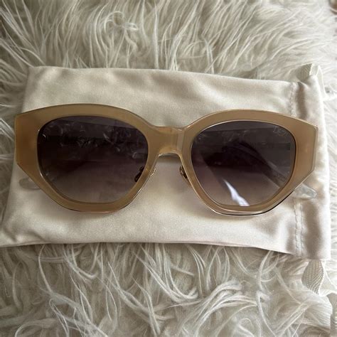 DEZI EYEWEAR CHARGE IT NAKED PEARLS SMOKE FADED Depop