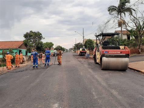 OBRA DE RECAPE ASFÁLTICO RUA MARECHAL FLORIANO Prefeitura Municipal