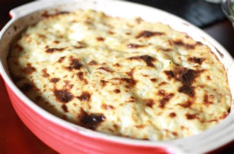 Bechamel Mac and Cheese Recipe - The Mediterranean Dish