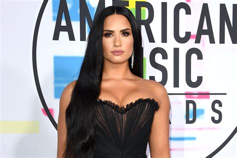 Demi Lovato Breaks Her Silence After Drug Overdose The Tropixs