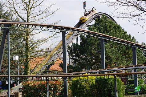 Wildwasserbahn Wunderland Kalkar Freizeitpark Welt De