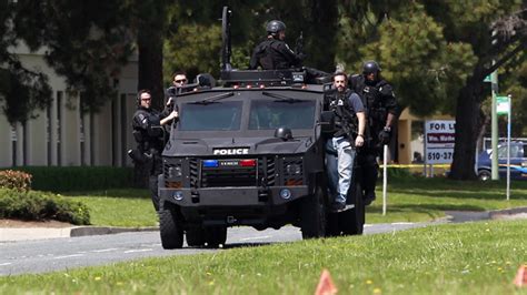 Communities grow weary of militarized police — RT USA News