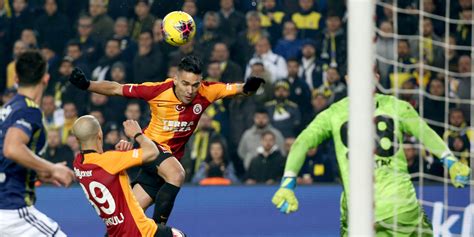 Galatasaray vs. Fenerbahçe: Battle of 2 philosophies | Daily Sabah