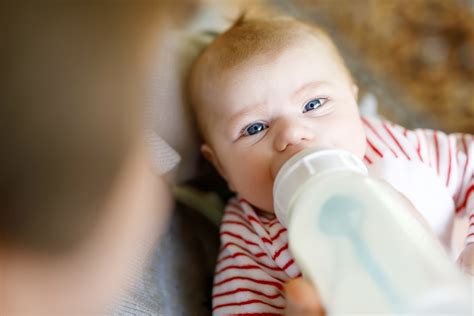 Je Baby De Fles Geven Hoe Doe Je Dat Baby Nl