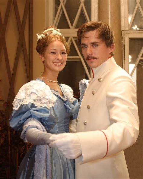 Герой нашего времени 2006 | Знаменитости, Русская литература, Позы тела