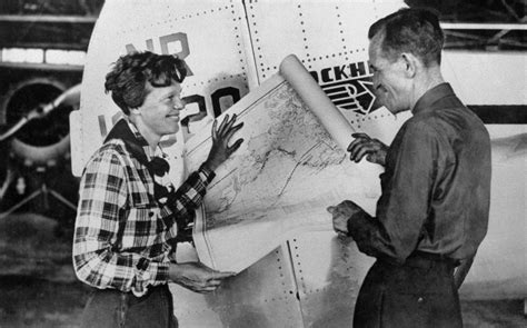 Amelia Earhart conspiracy: Does this newly discovered photo prove ...