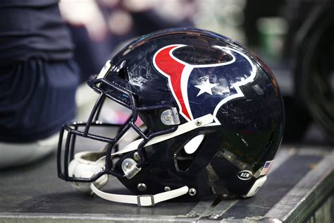 Texans finalize 2022 coaching staff