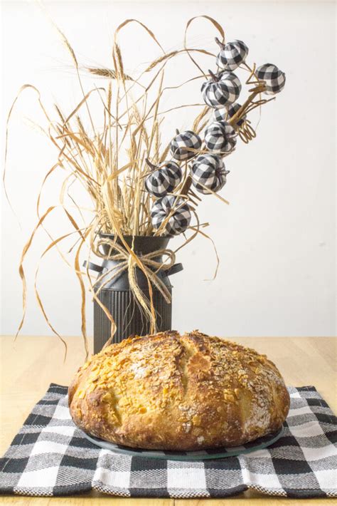 Yeasted Corn Flour Bread with Corn Kernels - Bread Experience