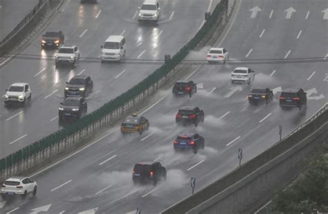 北京市落下140年来最大雨水，局地三天降水量超一年总和腾讯新闻