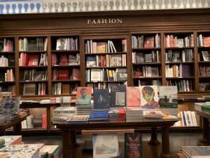 16 LOVELY Bookstores in Manhattan to Visit | Best NYC Bookstores