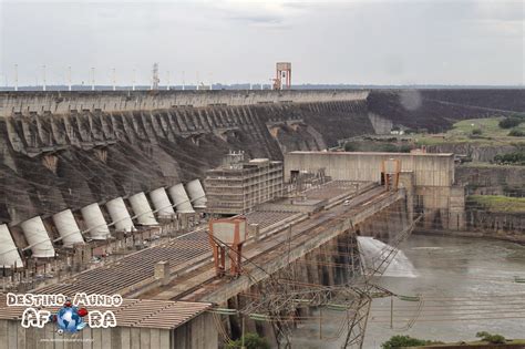 Itaipu Binacional uma das maiores usinas hidrelétricas do mundo