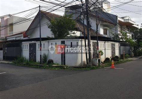 Rumah Huk Kelapa Cengkir Barat Kelapa Gading Lt M Lantai