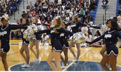 Prepping For A Homecoming Pep Rally Knight Life