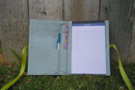 Random Craft: Notepad & Pen Holder