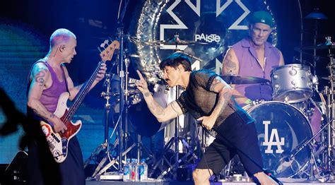 Red Hot Chili Peppers Set List Revealed For World Tour After North American Kick Off