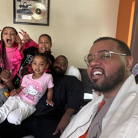 North West, 9, and sister Chicago, 5, pose for rare photo with dad ...