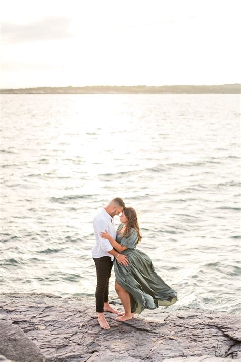 Castle Hill Lighthouse Engagement Session - Sarah Surette