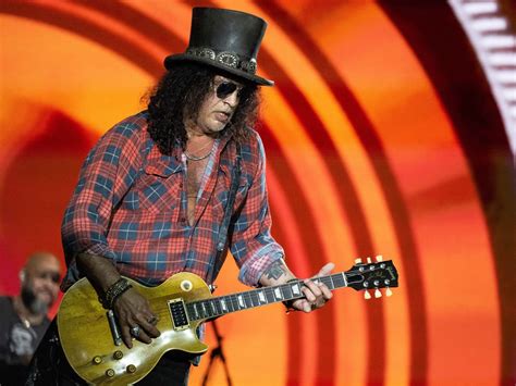 Slash is working on a new signature amp with Magnatone.