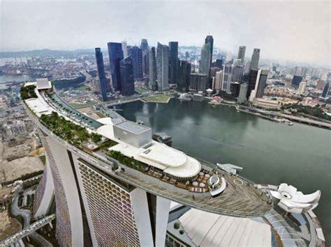 Marina Bay Sands Skypark - View of the Skypark - modlar.com