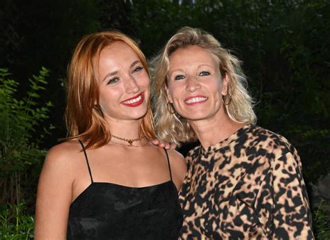 Photo Chlo Jouannet Et Sa M Re Alexandra Lamy Er Cocktail Des