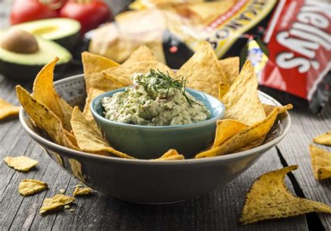 Tortilla Chips Mit Avocado Dip Rezept Ichkocheat