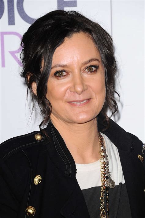 Sara Gilbert Peoples Choice Awards 2016 In Los Angeles Gotceleb