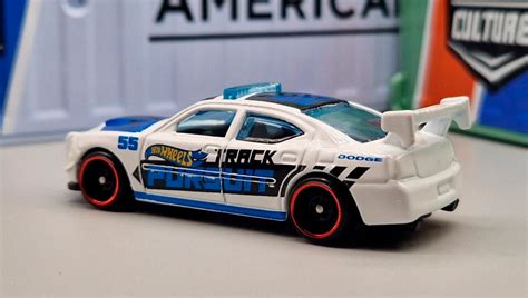 Машинка Базова Hot Wheels Dodge Charger Drift Metro 1 64 HKJ69 White купити в інтернет