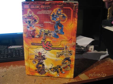 Mega Bloks Clash Blok Bots Cyborgs Vs Mutroids For Sale