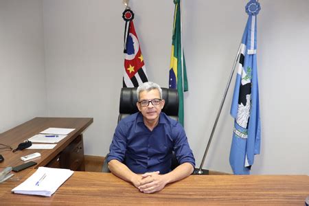 Prefeitura Concede Reajuste Salarial De Aos Servidores Municipais