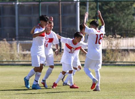 U14 Milli Takım 1 Etap Bölge Seçmeleri 2 Grup Maçları Ile Devam