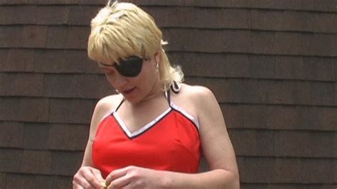 Mature Jasmine Chews Gum Outdoors Wmv Mature S Are The Best4 Clips4sale