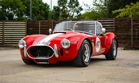 Shelby Cobra Replica Market - CLASSIC.COM