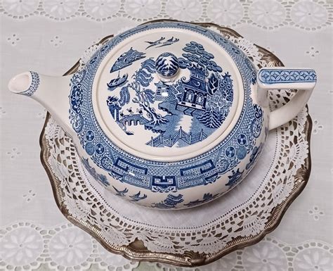 Blue Willow By Wedgwood Barlaston Of Etruria Made In England Vintage