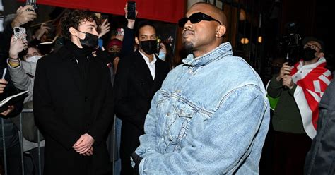 Does Kanye West Have A Porn Addiction What We Know