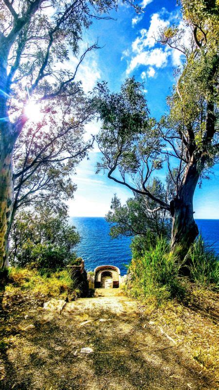 Il Sentiero Leonida Amplia Lofferta Turistica Della Costa Viola